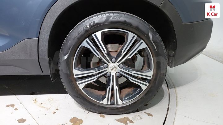 Volvo XC40 2021 — 5