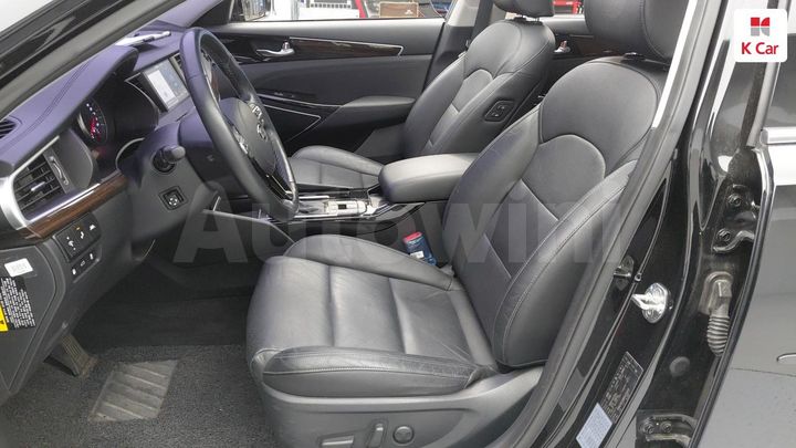 Kia K7 2019 — 5