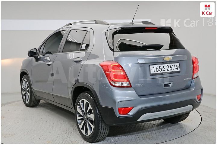 Chevrolet Trax 2020 — 2