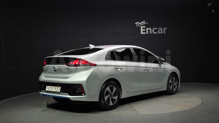 Hyundai Ioniq 2018 — 2