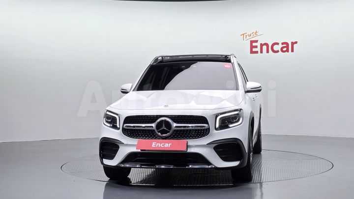 Mercedes-Benz GLB Class 2022 — 3
