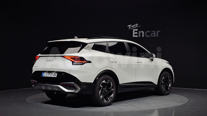 Kia Sportage 2023 — 2