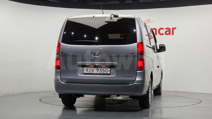 Hyundai Starex 2016 — 4