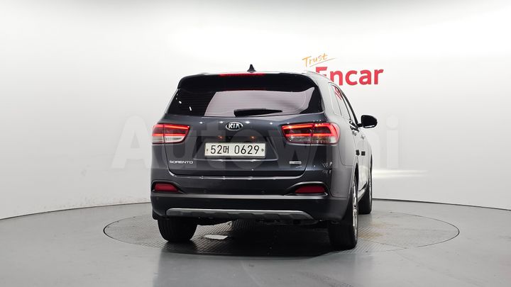 Kia Sorento 2016 — 4