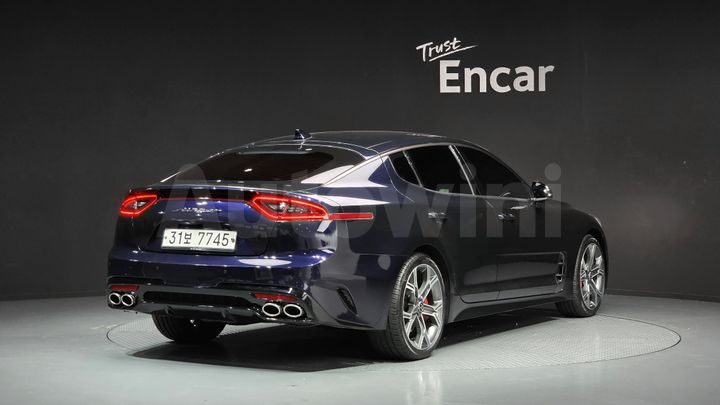 Kia Stinger 2019 — 3