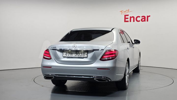 Mercedes-Benz E Class 2018 — 4
