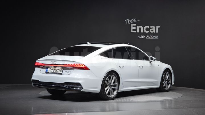 Audi A7 2021 — 2