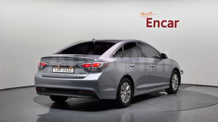 Hyundai Sonata 2017 — 2