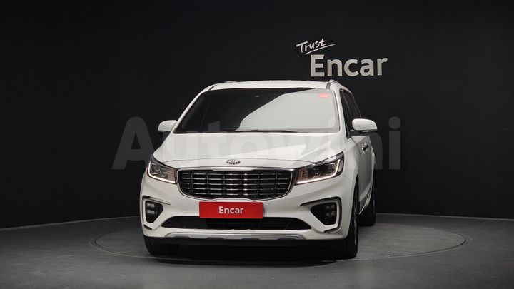Kia Carnival 2019 — 3