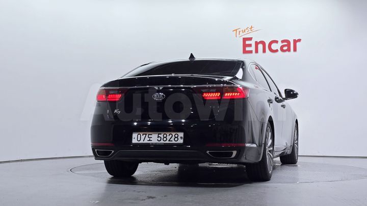 Kia K7 2018 — 4