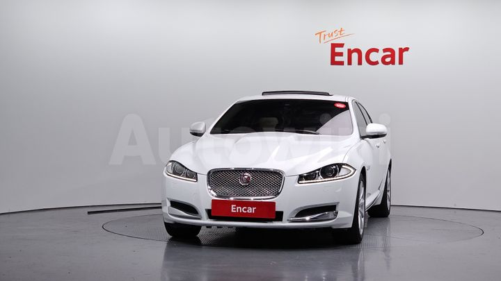 Jaguar XF 2015 — 3