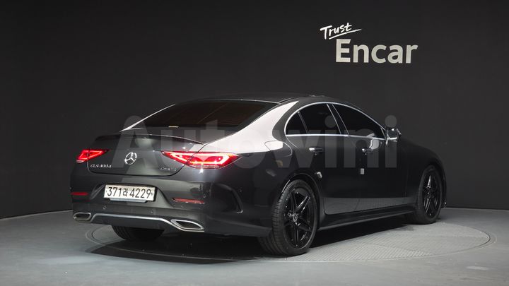 Mercedes-Benz CLS Class 2022 — 2
