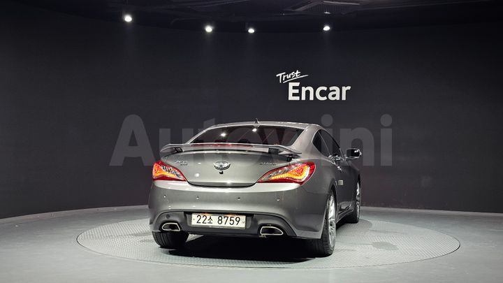 Hyundai Genesis 2012 — 3