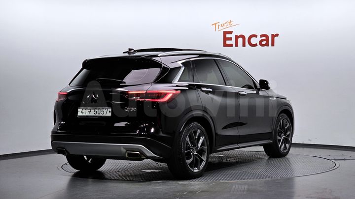 Infiniti QX