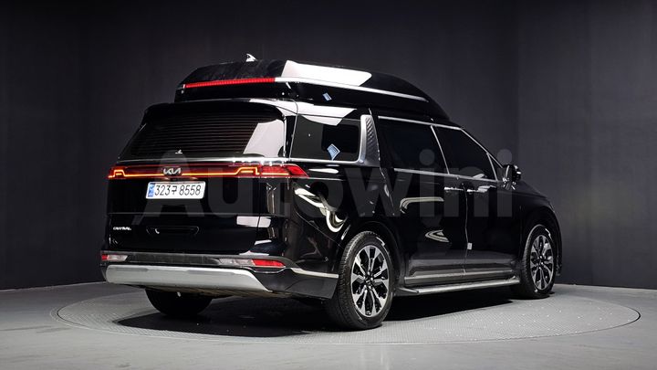 Kia Carnival 2022 — 2