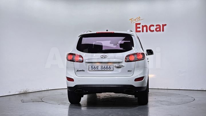 Hyundai SantaFe 2011 — 4