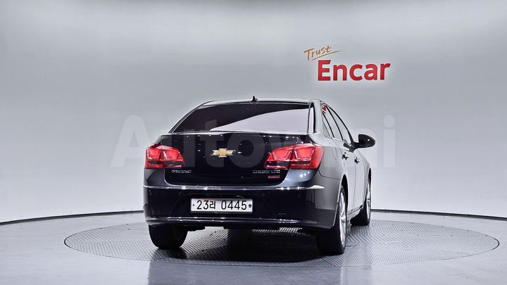 Chevrolet Cruze 2016 — 4