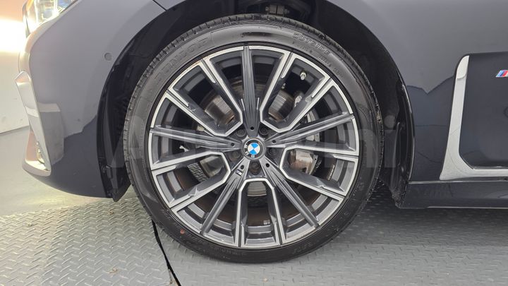 BMW 7 Series 2021 — 5