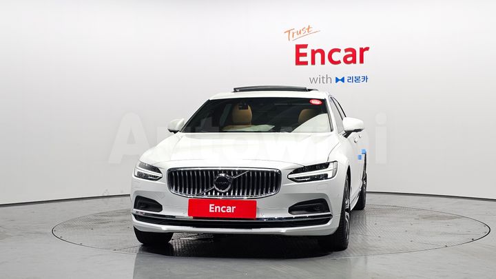 Volvo S90 2021 — 3