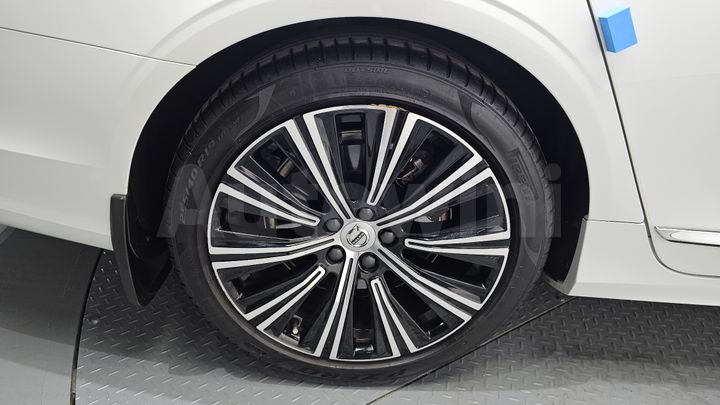 Volvo S90 2021 — 5