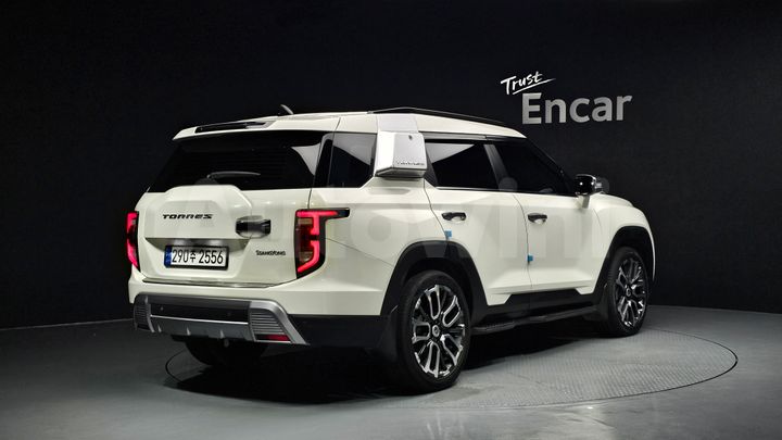 KGM (Ssangyong) Torres 2023 — 3
