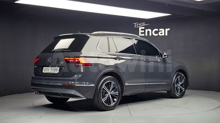 Volkswagen Tiguan 2018 — 2