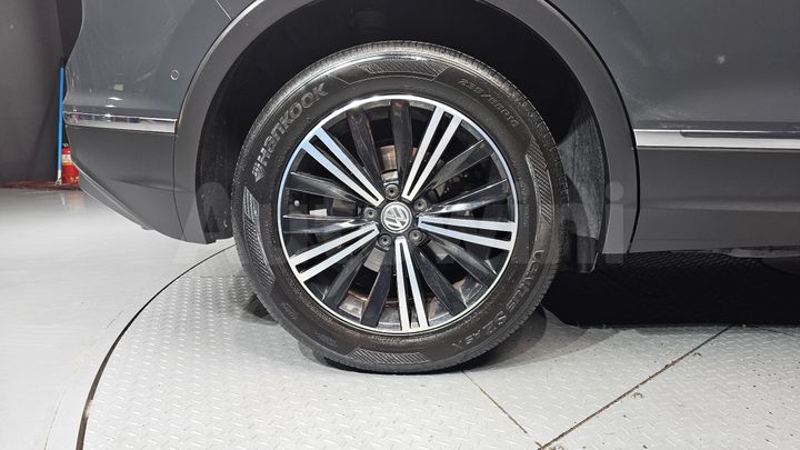 Volkswagen Tiguan 2018 — 5