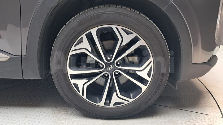 Hyundai SantaFe 2019 — 5