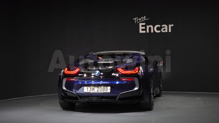 BMW i8 2019 — 4