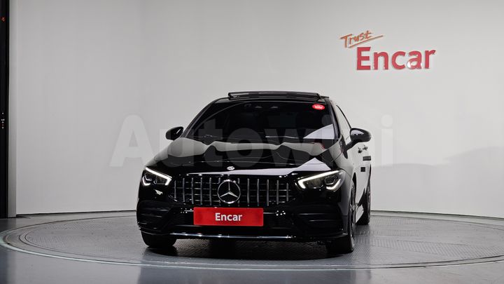 Mercedes Benz CLA Class 2023 — 3