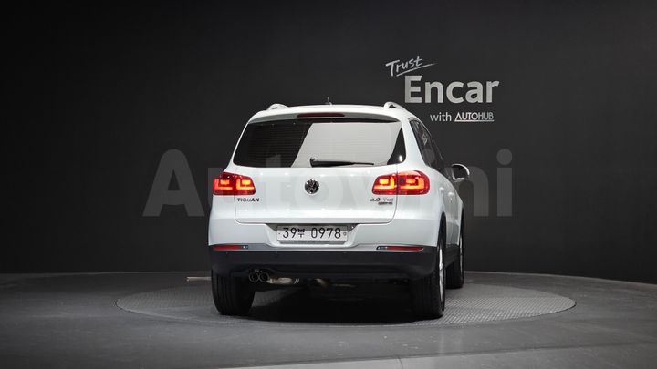 Volkswagen Tiguan 2016 — 4