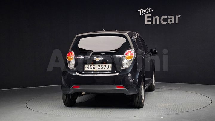 Chevrolet Spark 2012 — 4