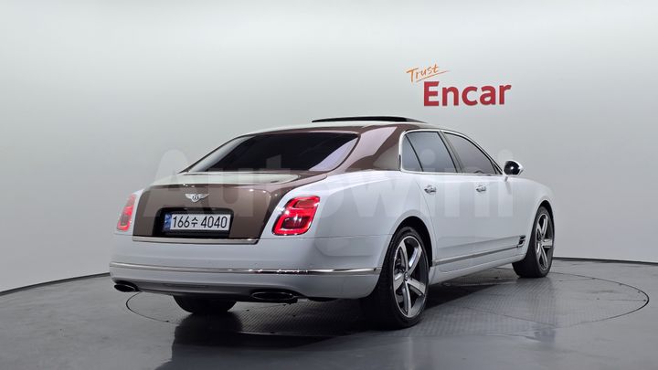 Bentley Mulsanne 2017 — 2
