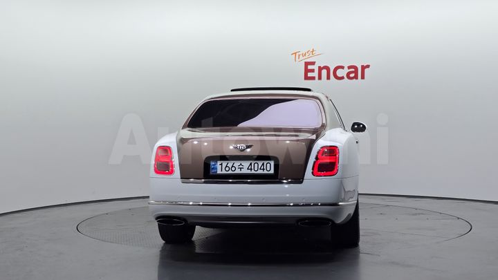 Bentley Mulsanne 2017 — 4
