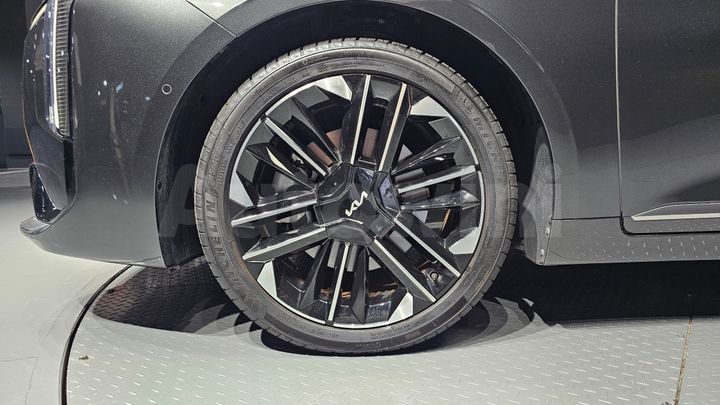 Kia K8 2025 — 5