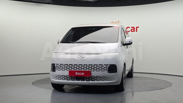 Hyundai Staria 2022 — 3