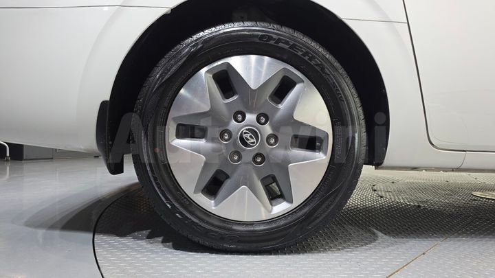 Hyundai Staria 2022 — 5
