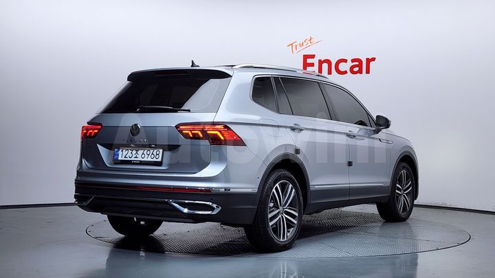 Volkswagen Tiguan 2023 — 2