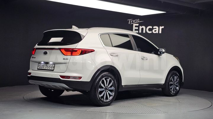 Kia Sportage 2017 — 2