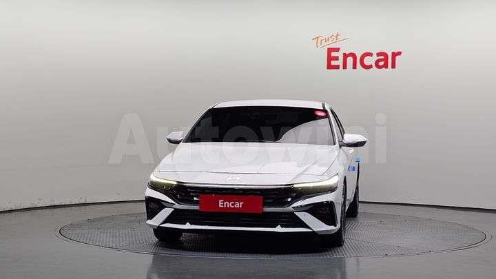 Hyundai Avante 2024 — 3