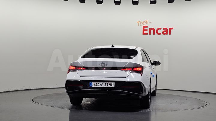 Hyundai Avante 2024 — 4