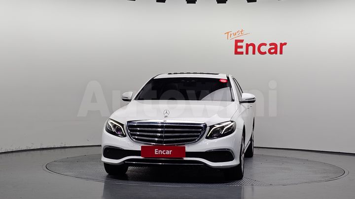 Mercedes-Benz E Class 2018 — 3