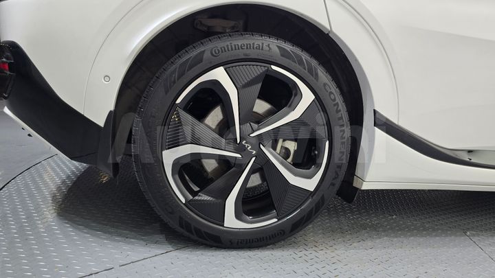 Kia EV6 2023 — 5