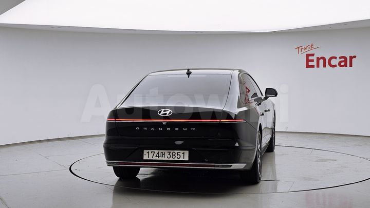 Hyundai Grandeur 2023 — 4