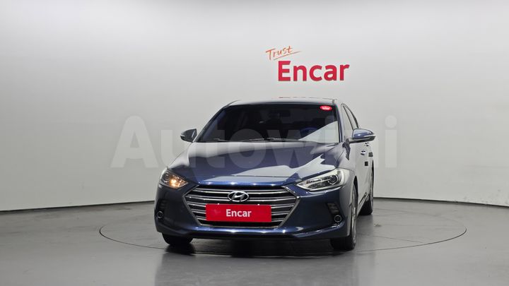 Hyundai Avante 2017 — 3