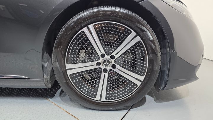 Mercedes-Benz EQS 2022 — 5