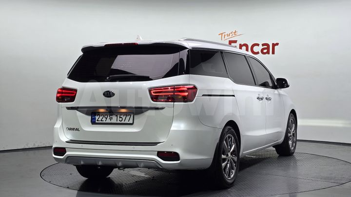 Kia Carnival 2019 — 2