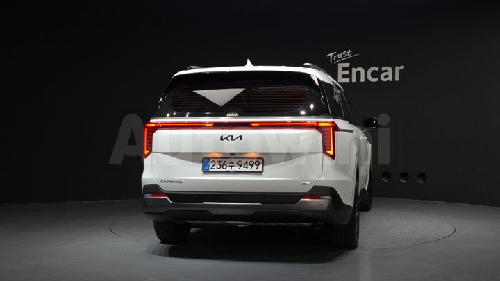 Kia Carnival 2026 — 4