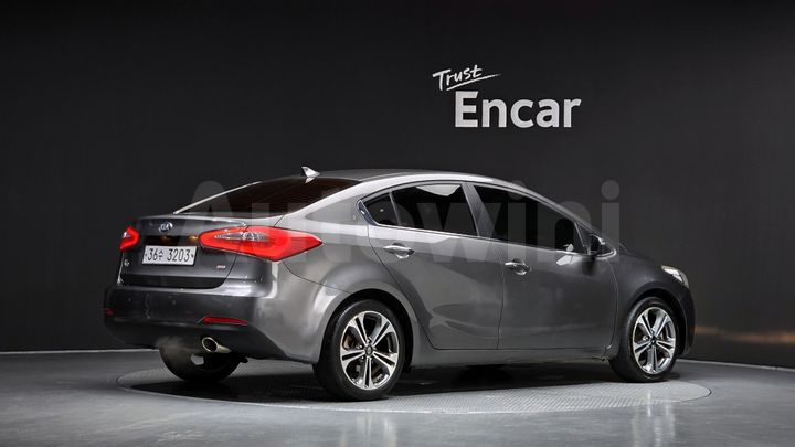 Kia K3 2013 — 2