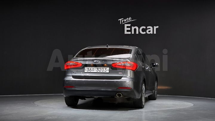 Kia K3 2013 — 4